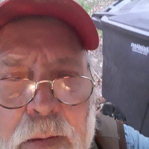 Meet your Posher, Fred